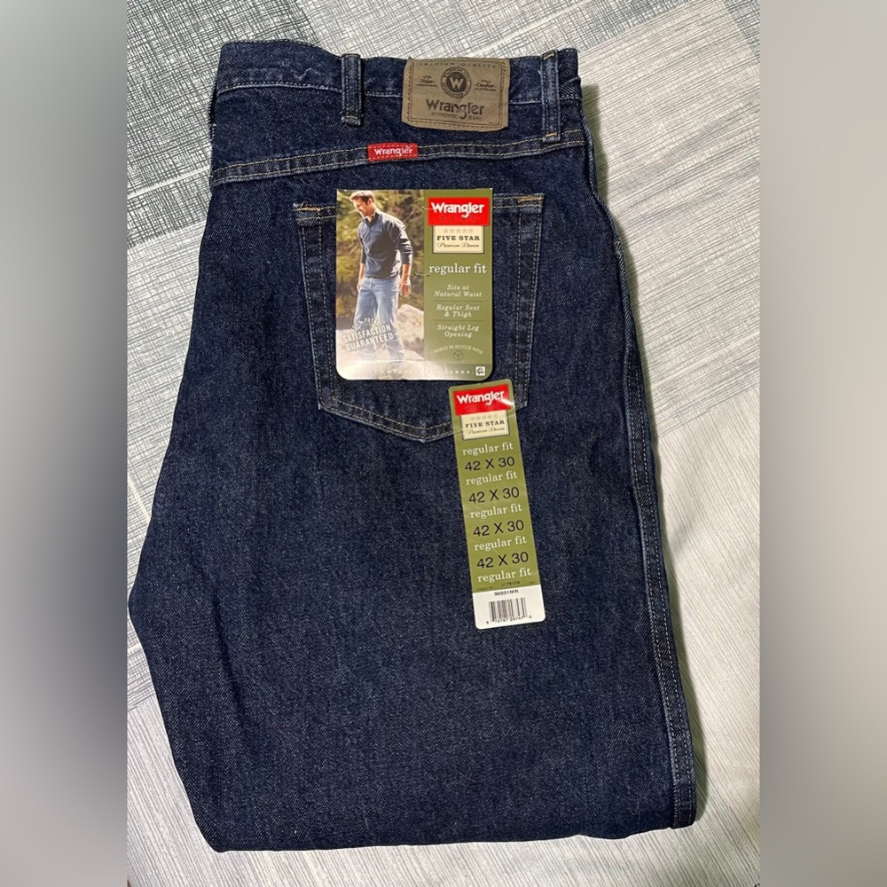 Wrangler Blue Straight Jeans Classic Style